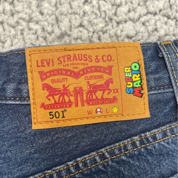 Levi's Size 26 Super Mario It's A Me 501 Denim Jean Cut Off Shorts NWOT - Picture 5 of 16